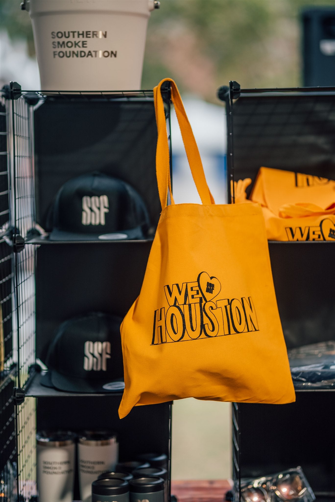 Tote Yellow
